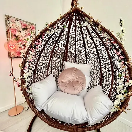 Apartament Tortona Secret Caveau
